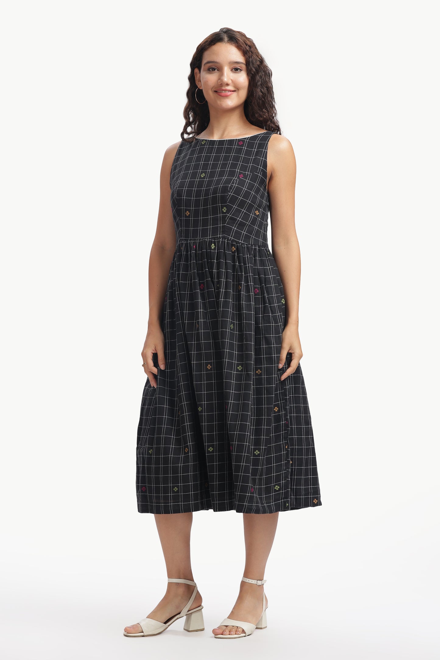 Black Cotton Mul Kasthuri Jamdani Dress For Women