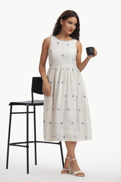 White Cotton Mul Jamdani Shubra Dress For Women