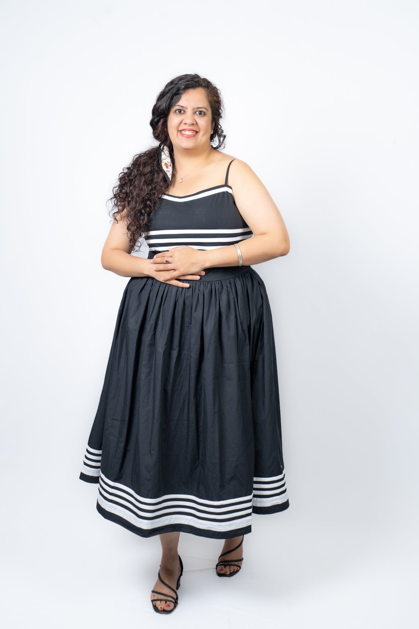 Poorna Midi Dress