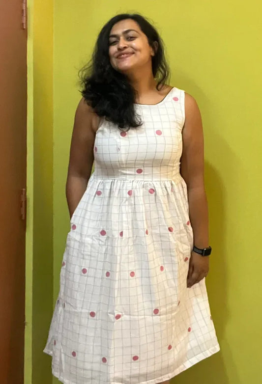 Dhavala Chowka Jamdani Dress