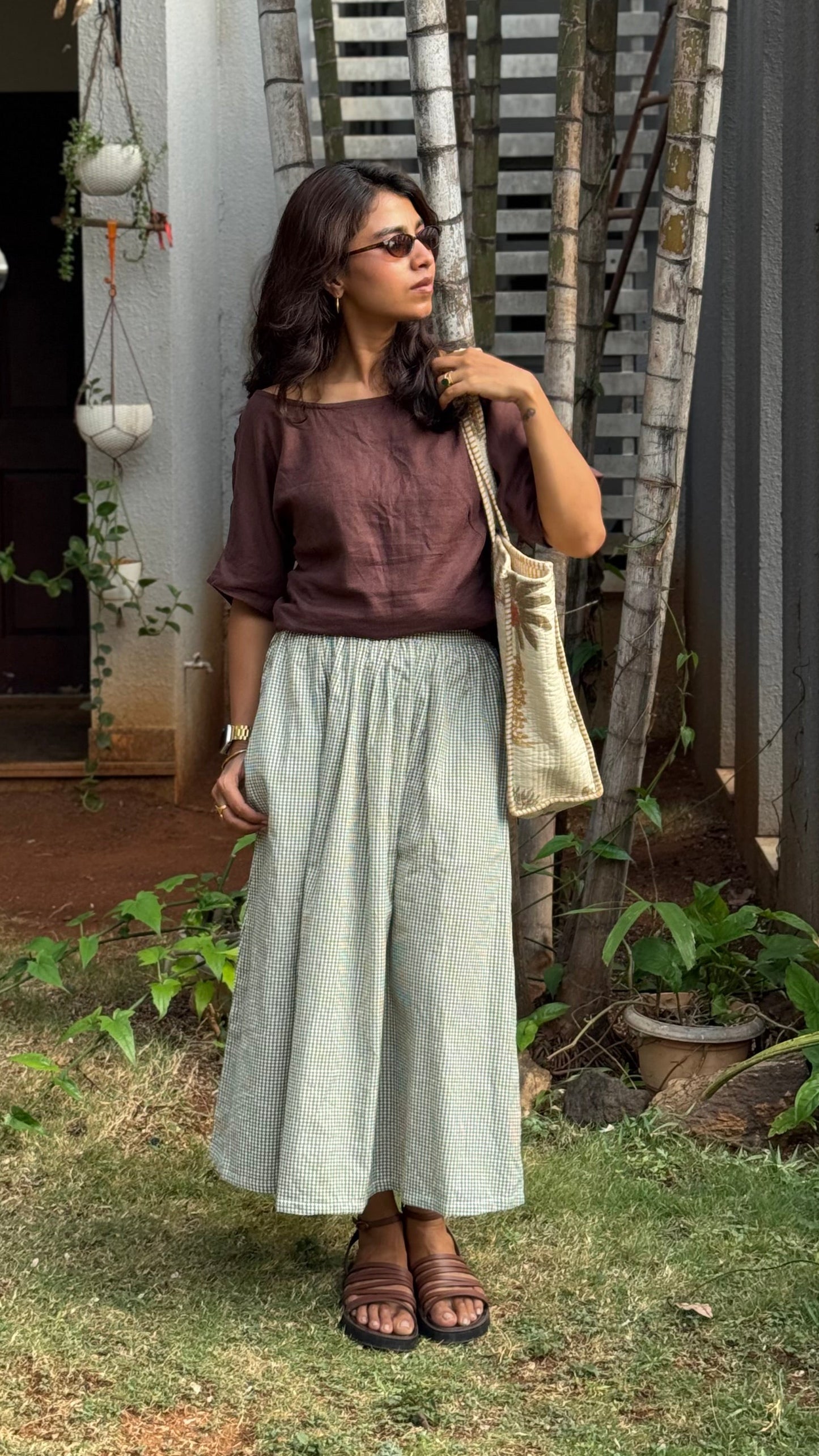 Urvi crop top